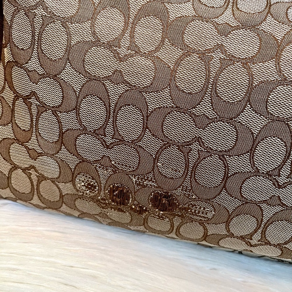 Coach Lexy Signature Leather Canvas Shoulder Bag - Picture 3 of 11